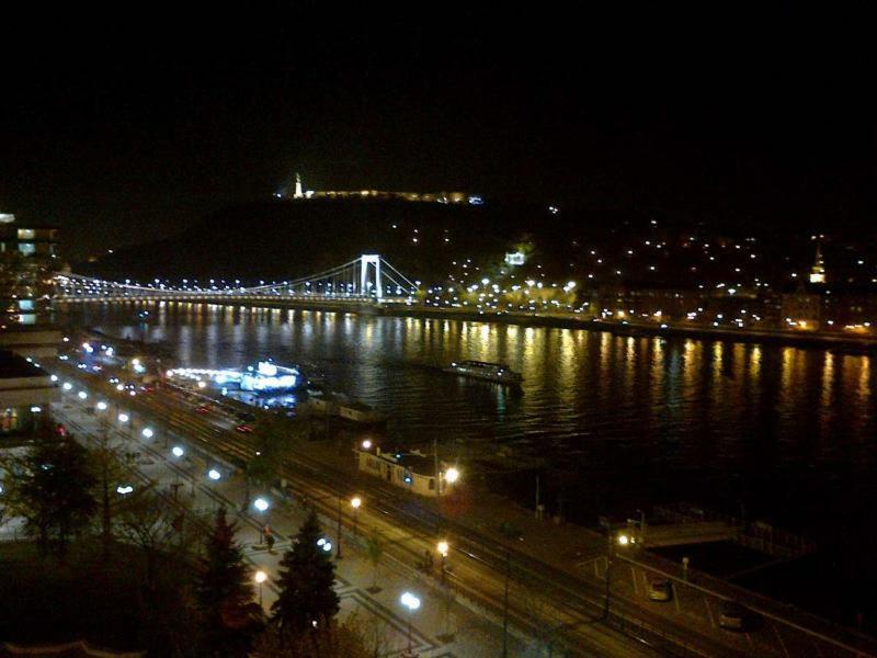 Vigado Square Panorama Apartment Βουδαπέστη Εξωτερικό φωτογραφία